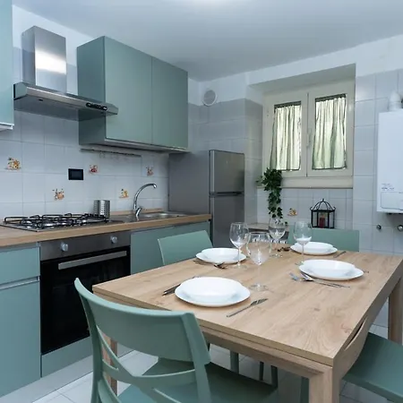 Esclusiva Fronte Mare, Vicino Al Centro Citta דירה