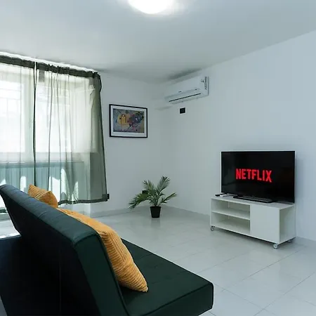 Esclusiva Fronte Mare, Vicino Al Centro Citta Appartement *