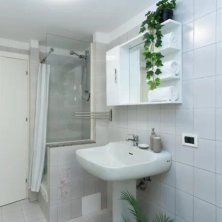 Esclusiva Fronte Mare, Vicino Al Centro Citta