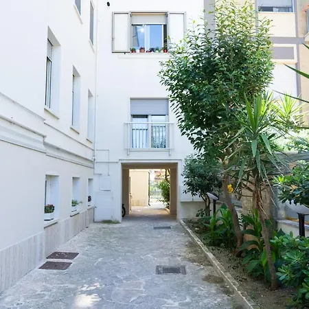 Esclusiva Fronte Mare, Vicino Al Centro Citta *